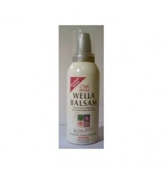 WELLA BALSAM MOUSSE TRATAMIENTO MÁXIMA HIDRATACIÓN CAB TEÑIDOS 150 ml