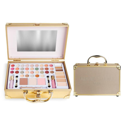 MAGIC STUDIO NUDE COMPLETE CASE R 26114